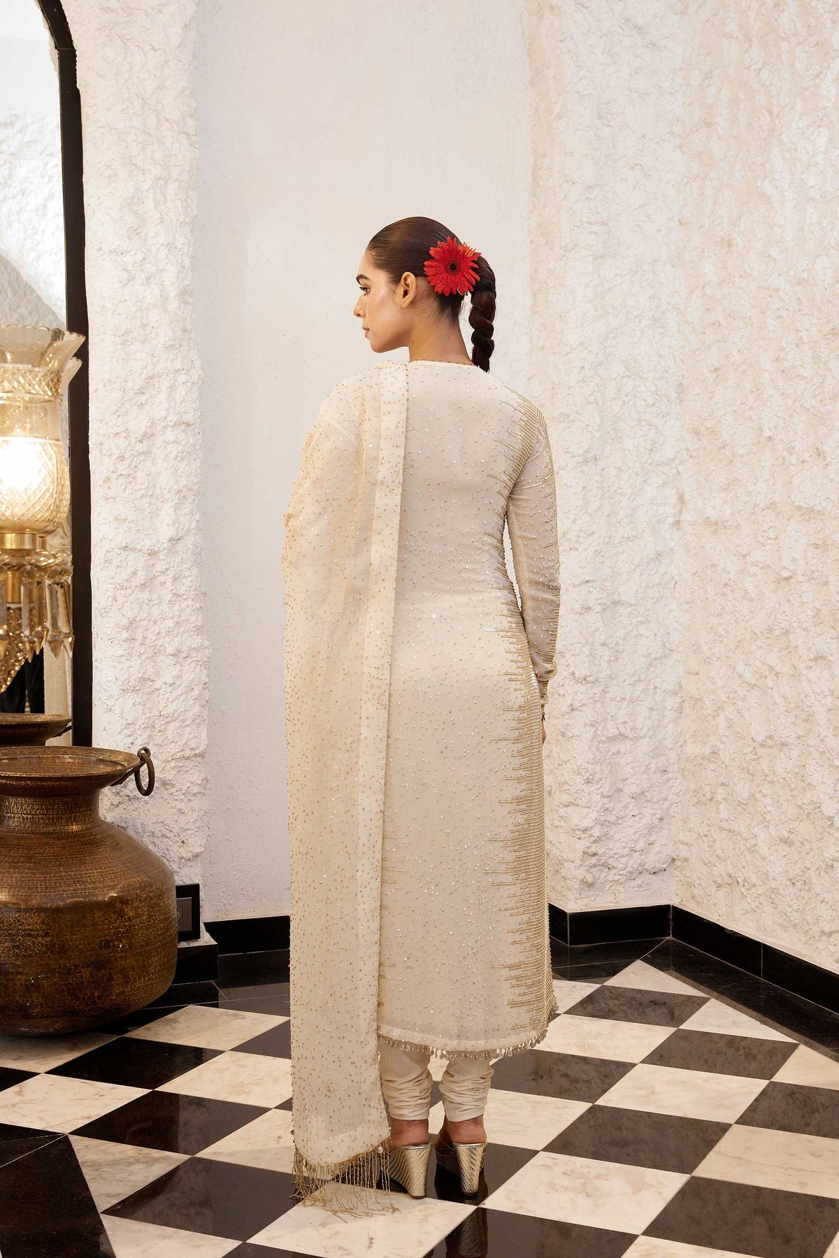 Kurta Set in Side sheeted Sequin Embroidery