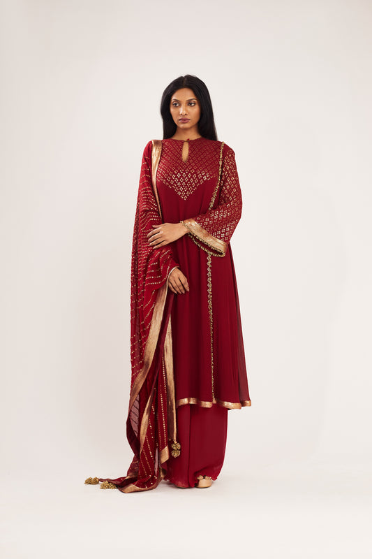 Kurta Set in Bandini Inspired Sequins Embroidery