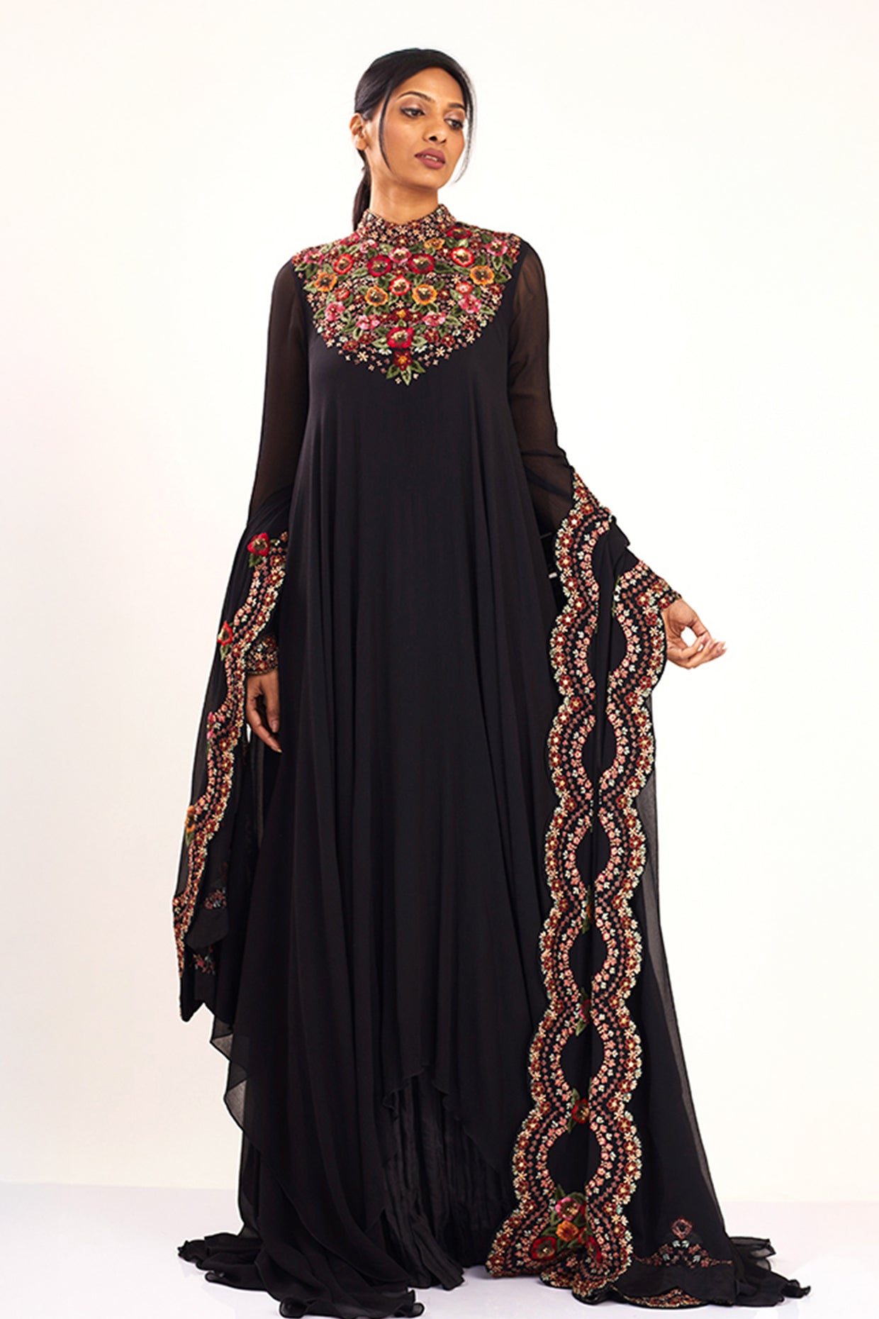 Asymmetric Kurta Set with Multi Thread Embroidery