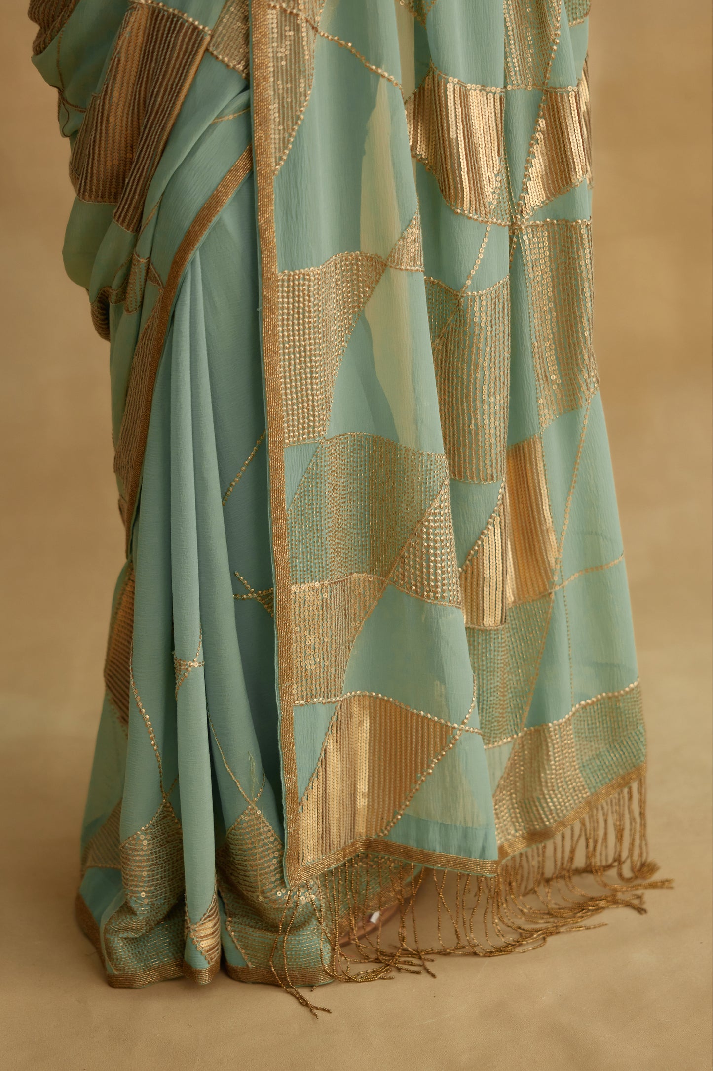 Sari Set in Trapeze Geometric Design in Sequin Embroidery