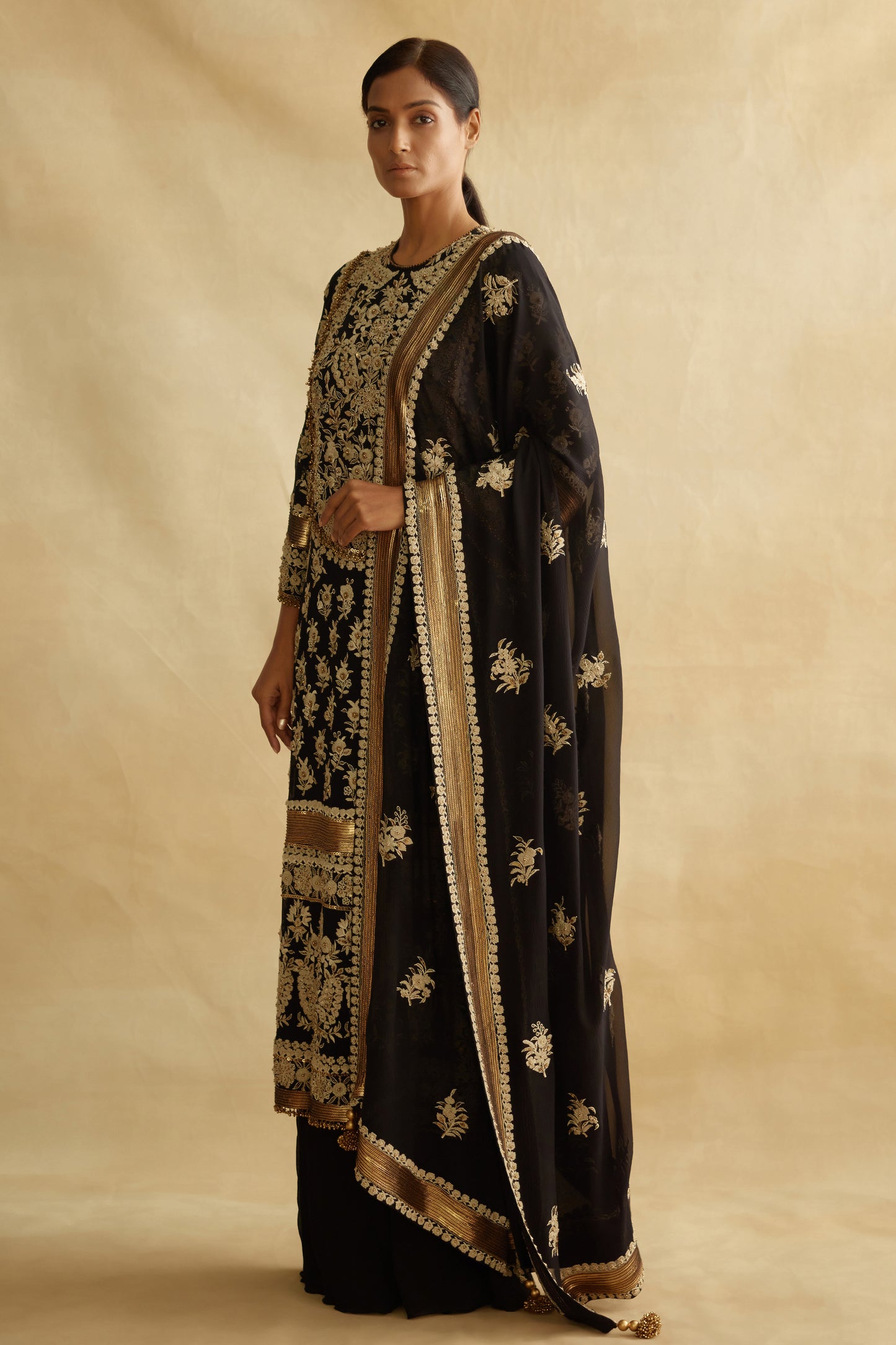 Kurta Set in Old World Ivory Thread Embroidery