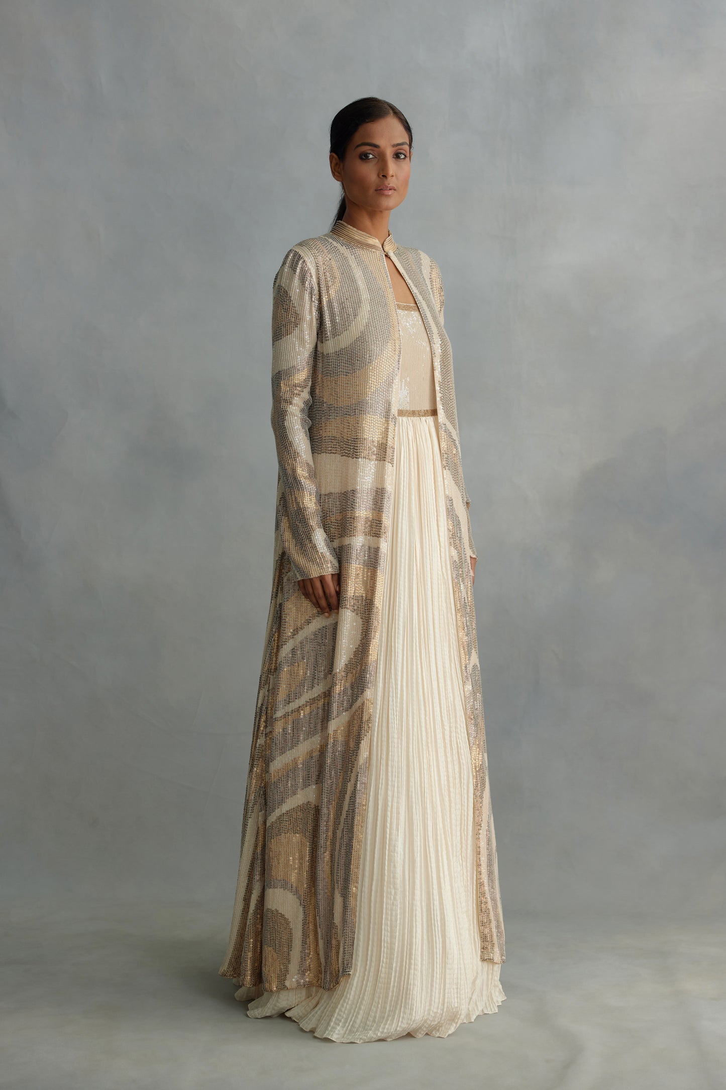 Jacket Set in Sheeted Wave Pattern