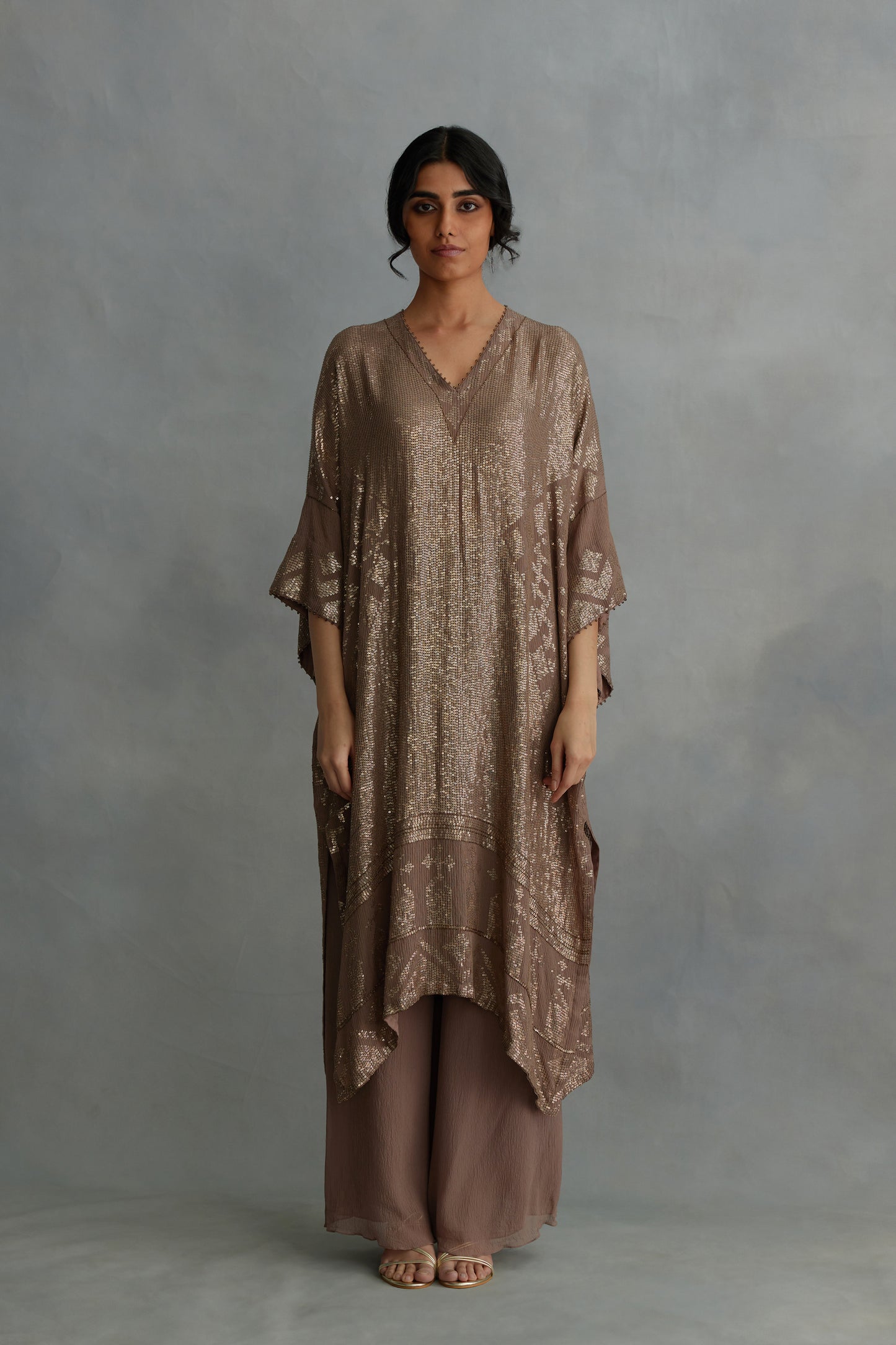 Kaftan Set in Small Sequin Embroidery