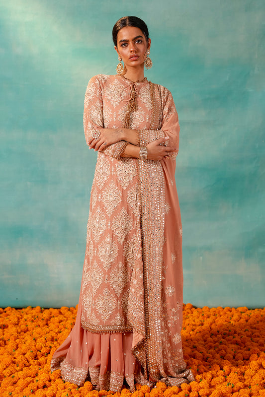 Kurta Set with Mirror and Thread Embroidery