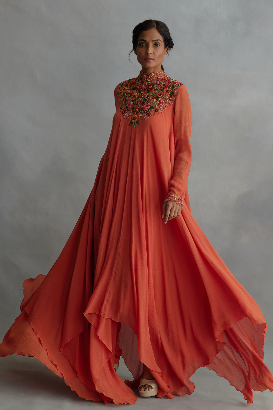 Asymmetric Kurta Set with Multi Thread Embroidery