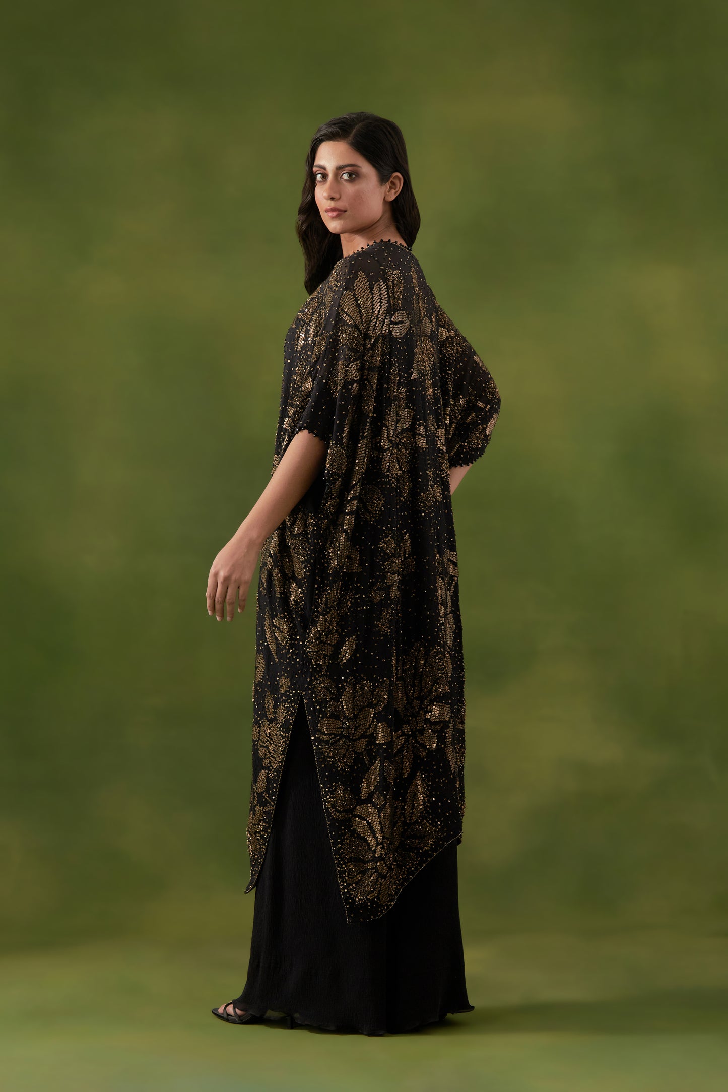 Kaftan Kurta Set in Floral Sprinkle Embroidery