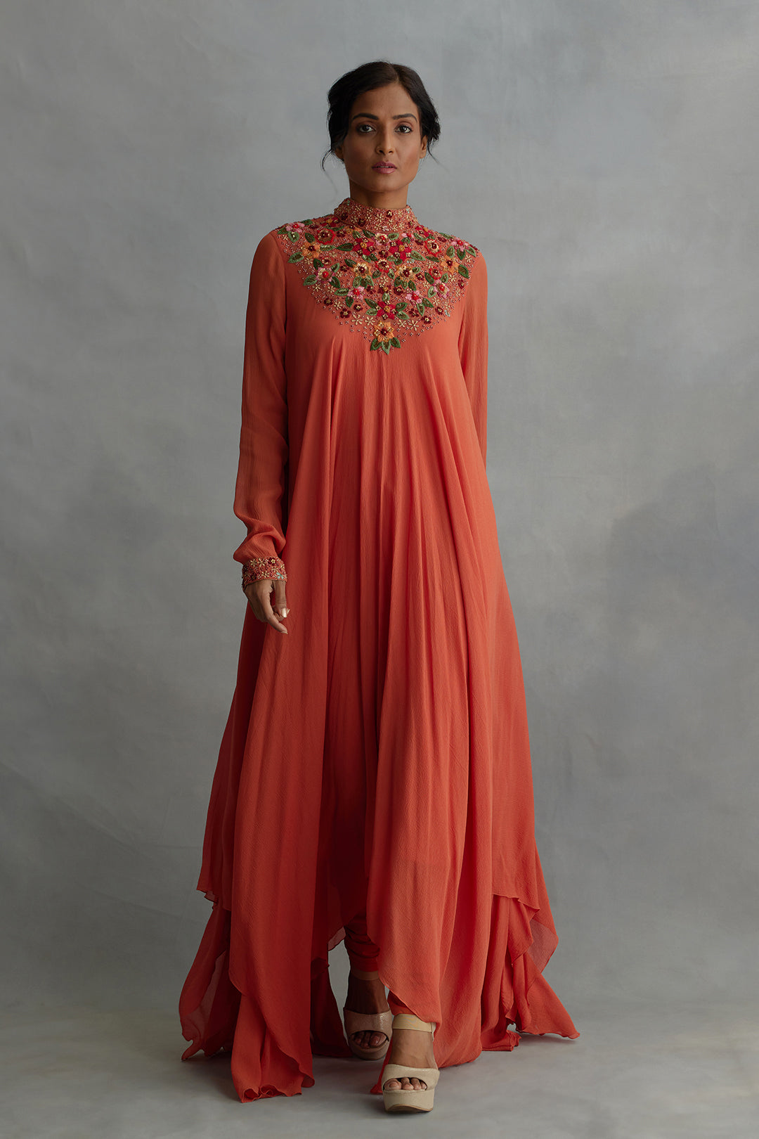 Asymmetric Kurta Set with Multi Thread Embroidery