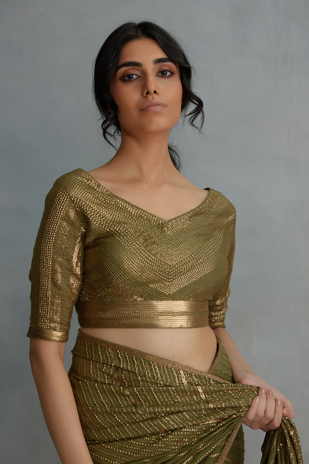 Sari Set in Diagonal Dots Sequin Embroidery