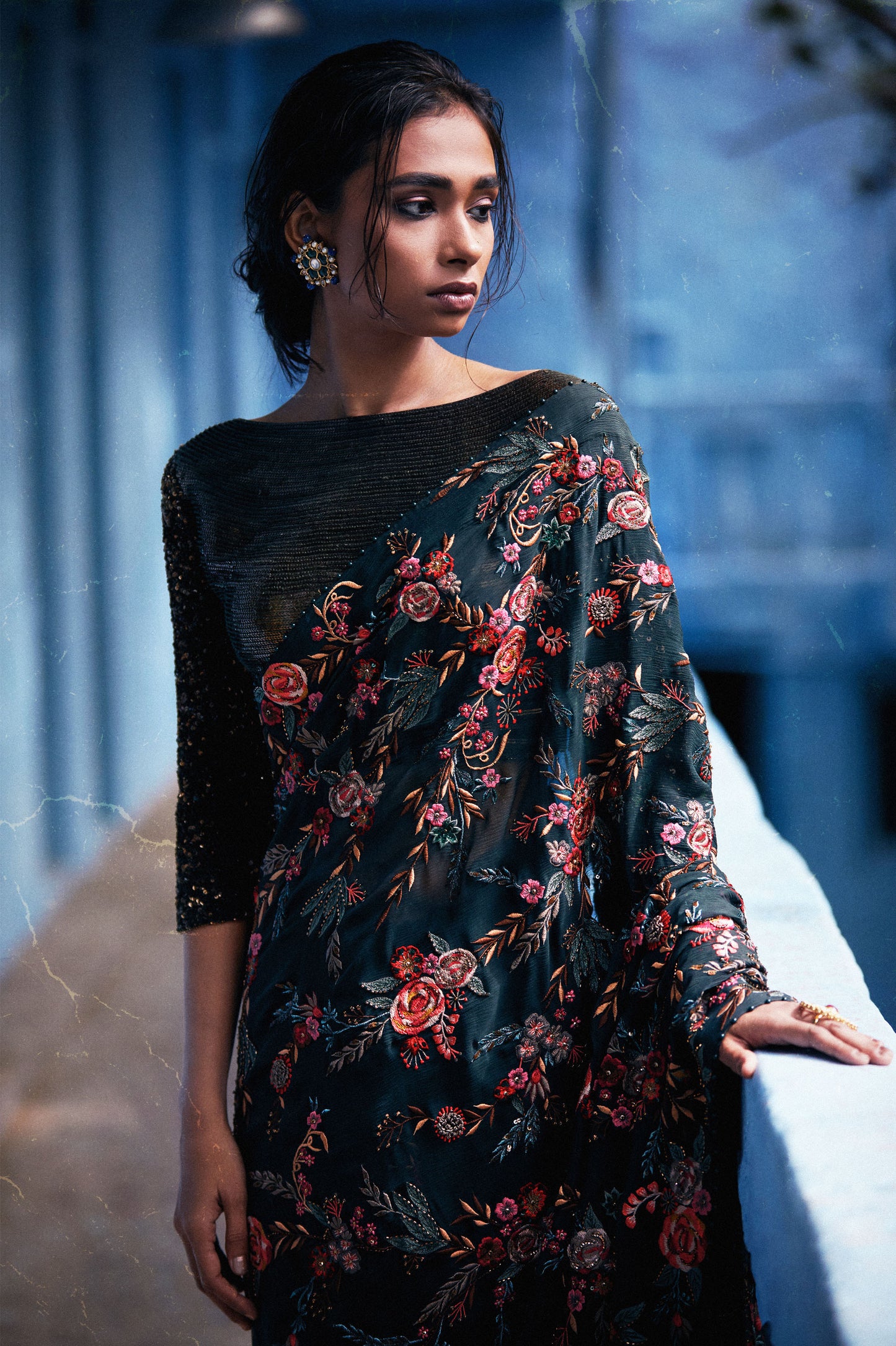 Sari Set in Floral Thread Embroidery