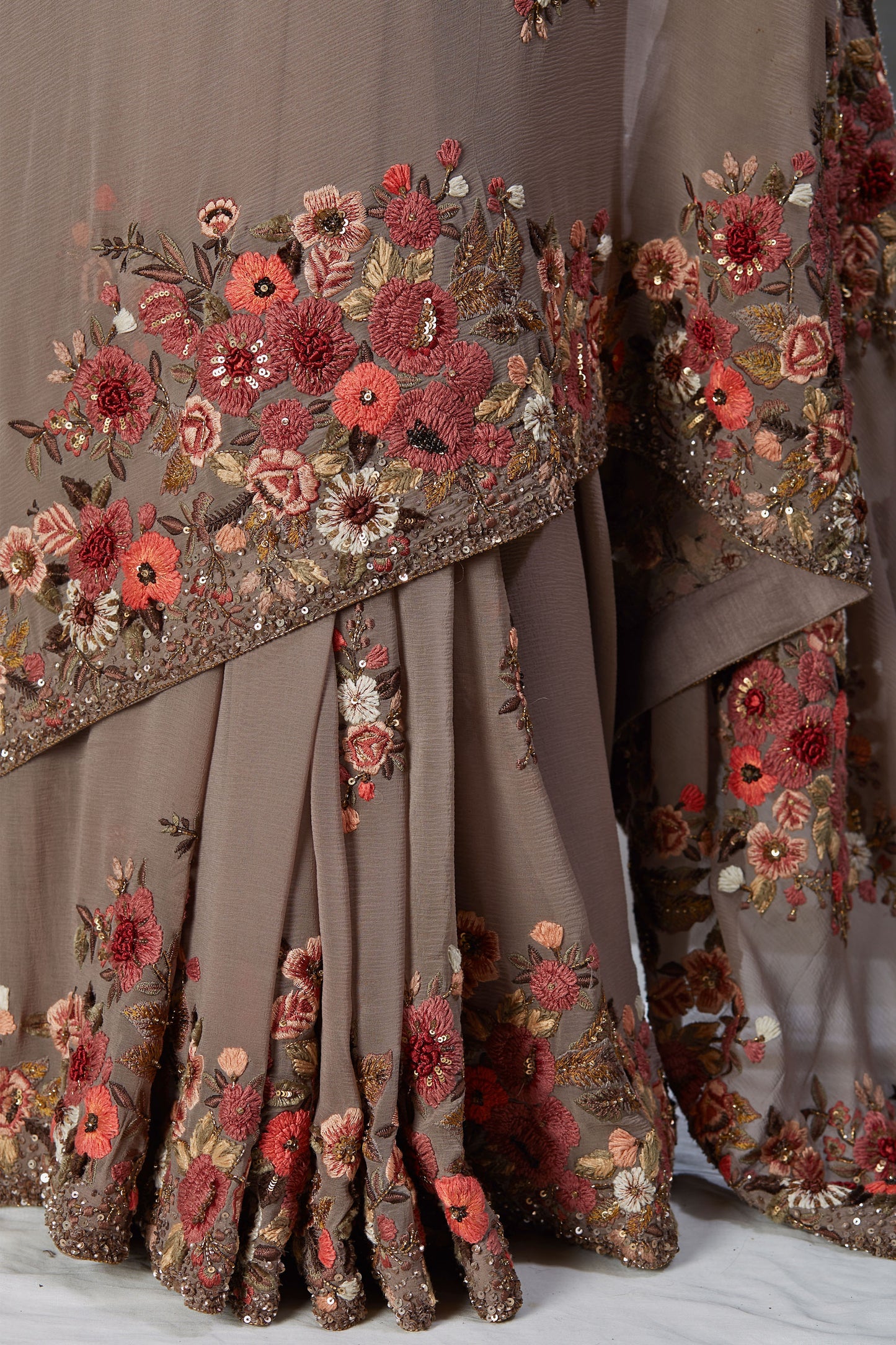 Sari Set in Floral Thread Embroidery