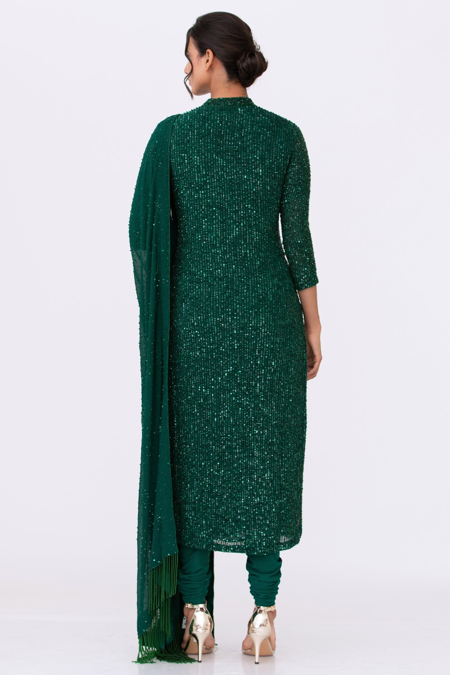 Kurta Set in Line Sequins Embroidery