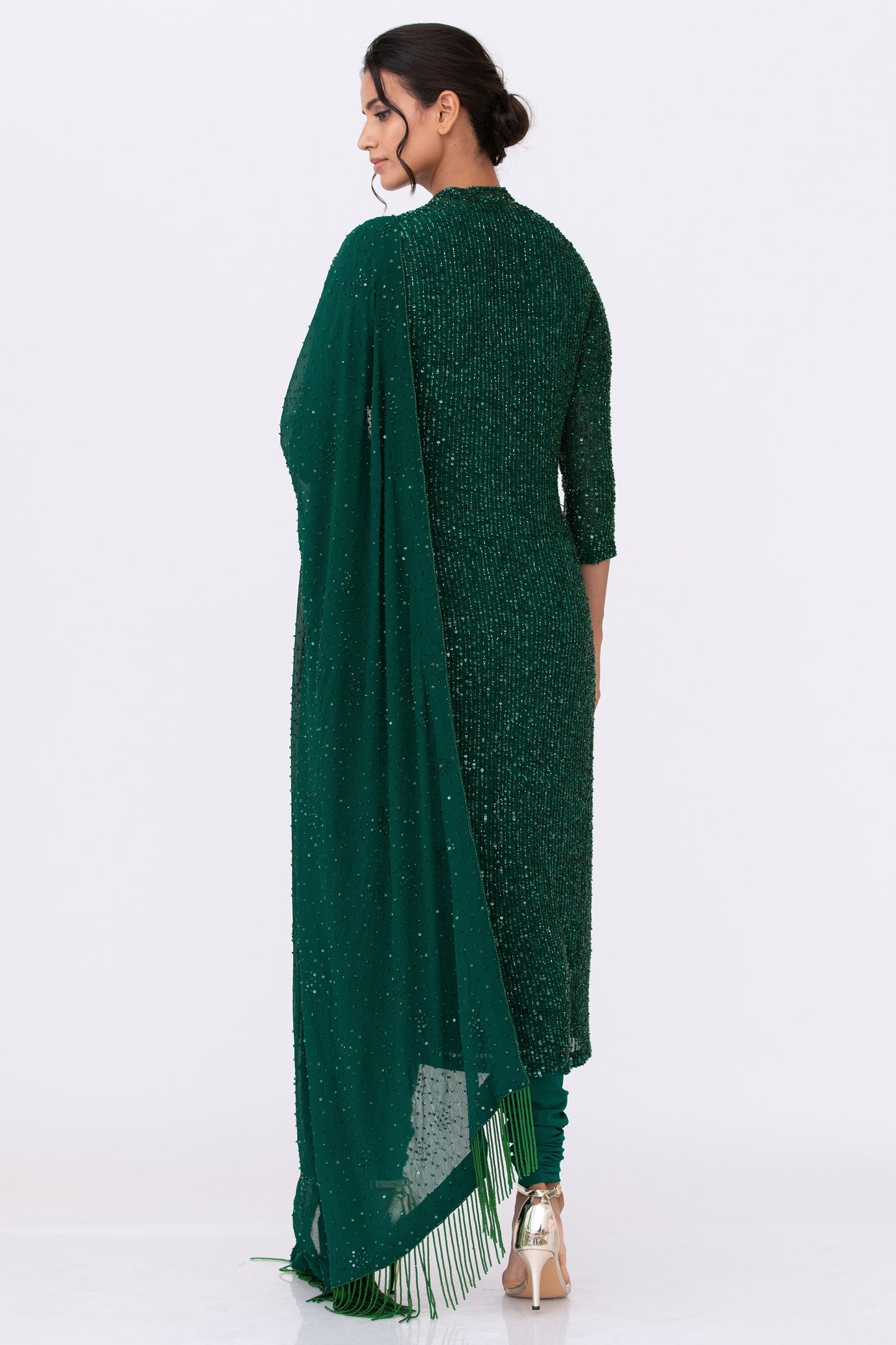 Kurta Set in Line Sequins Embroidery