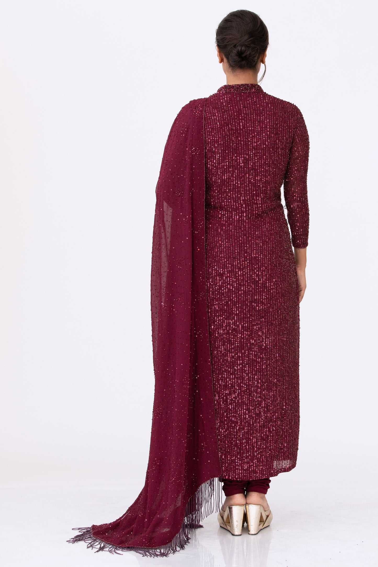 Kurta Set in Line Sequins Embroidery