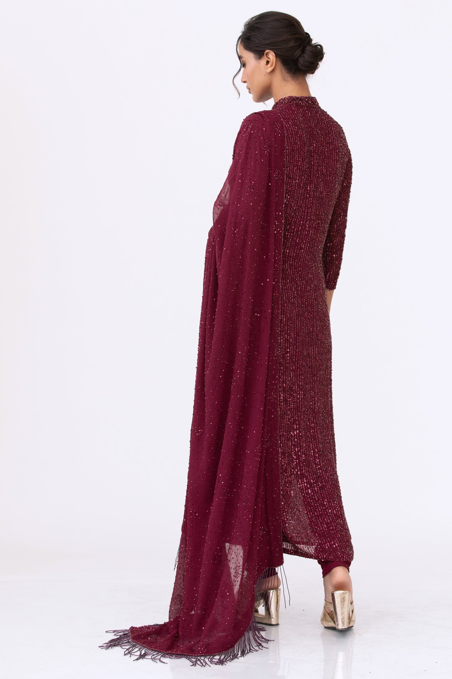 Kurta Set in Line Sequins Embroidery