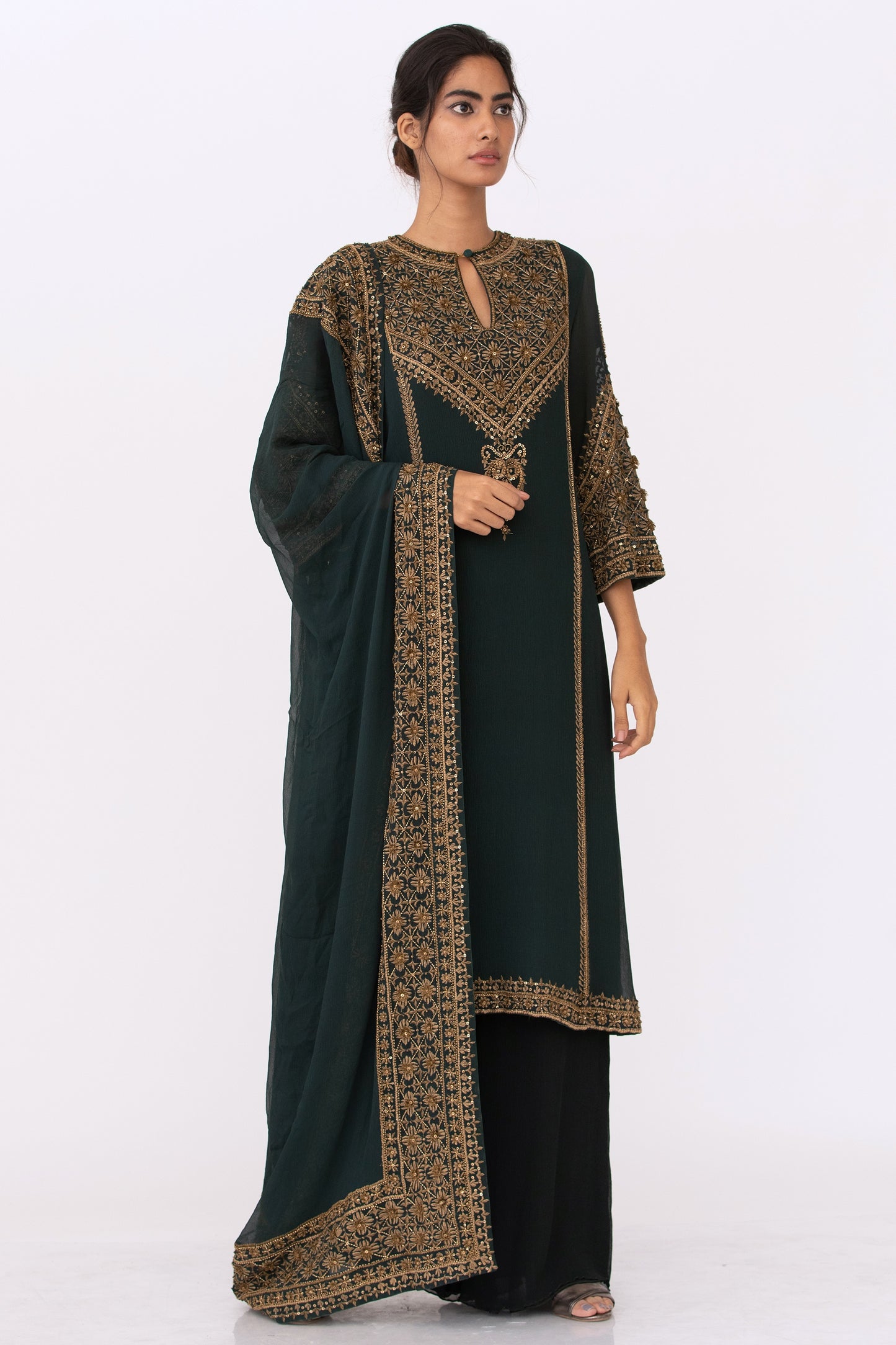 Kurta Set in Zari and Sequin Embroidery