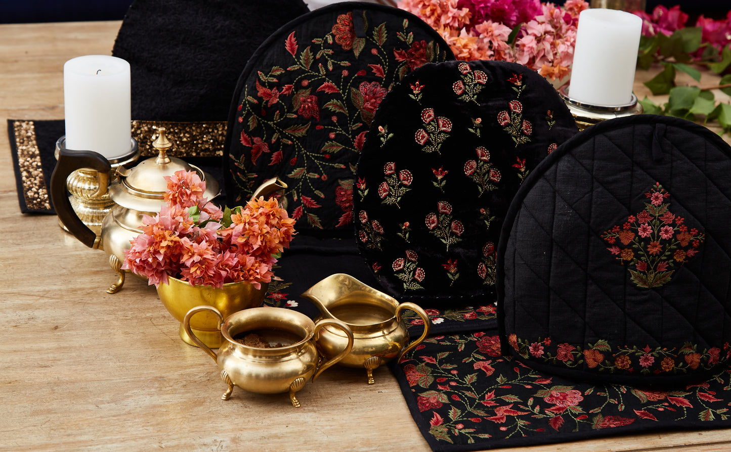 Tea Cozy in Black