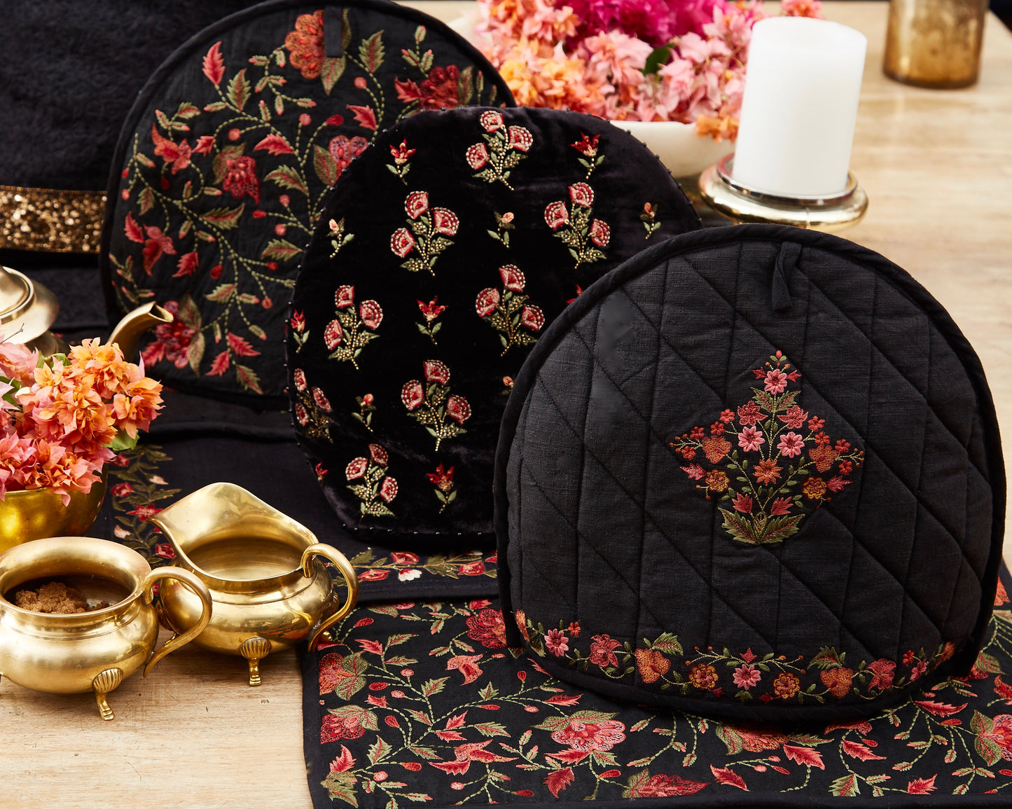 Tea Cozy in Black