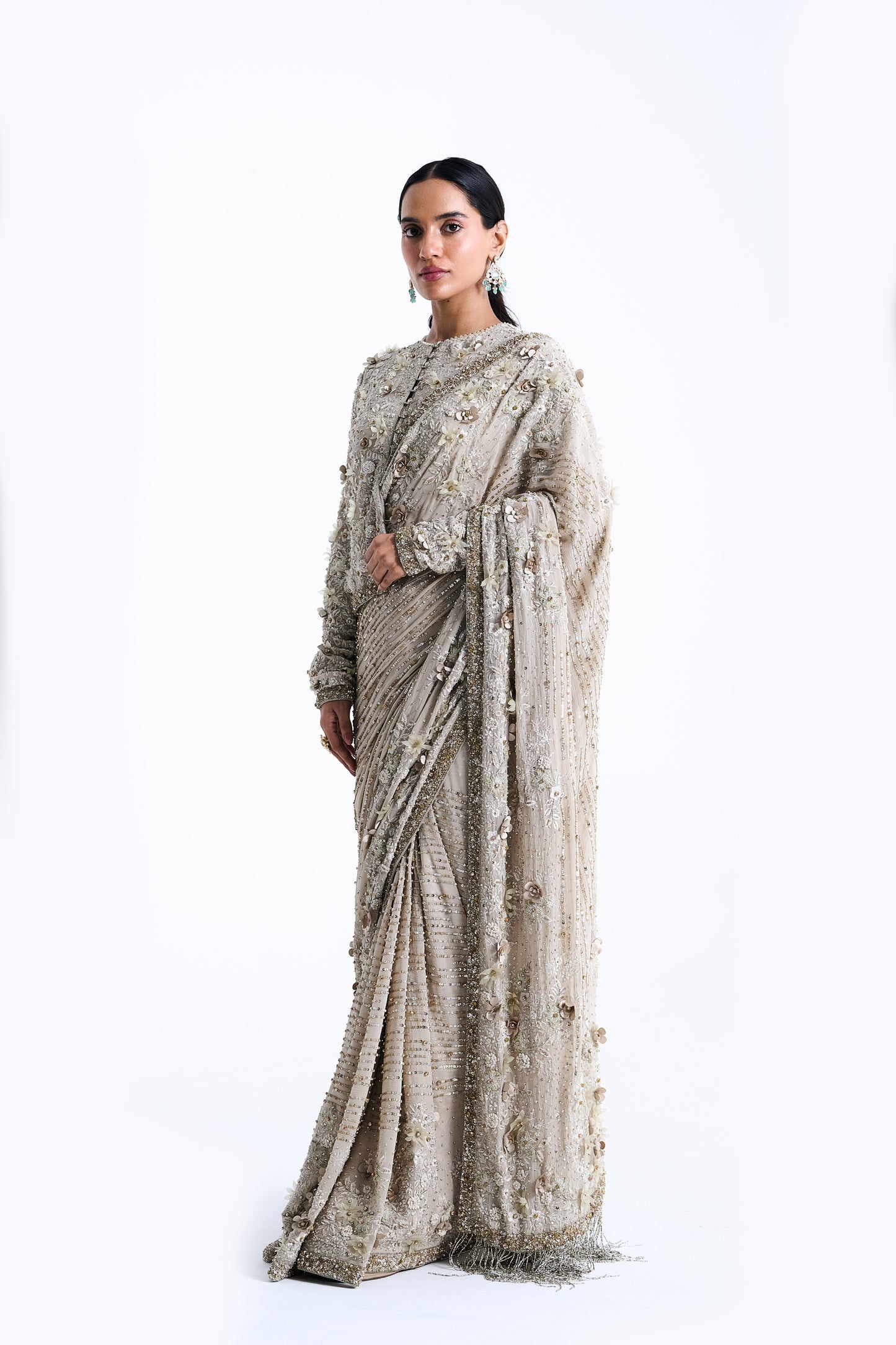 Sari Set in 3D Flower Embroidery