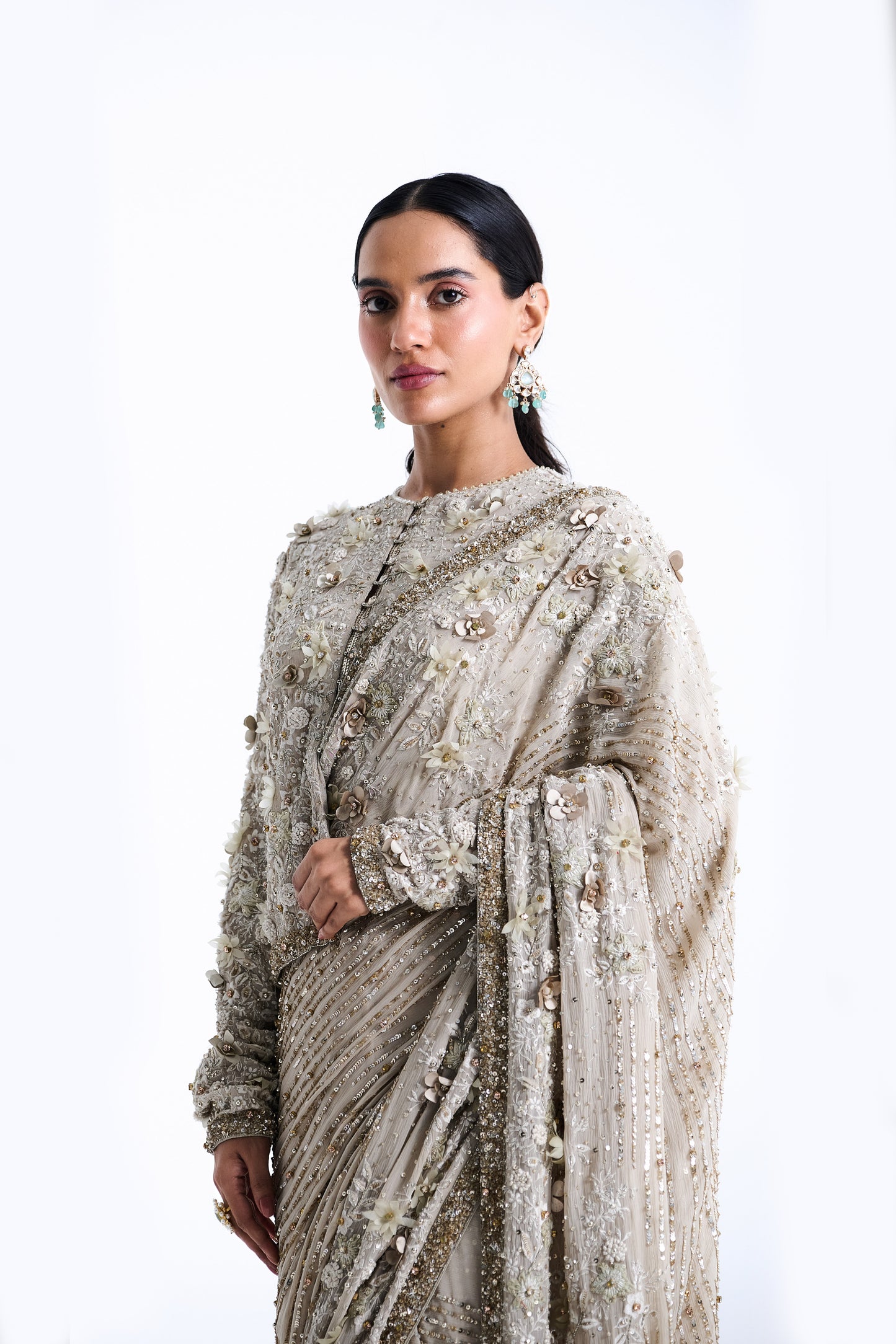 Sari Set in 3D Flower Embroidery