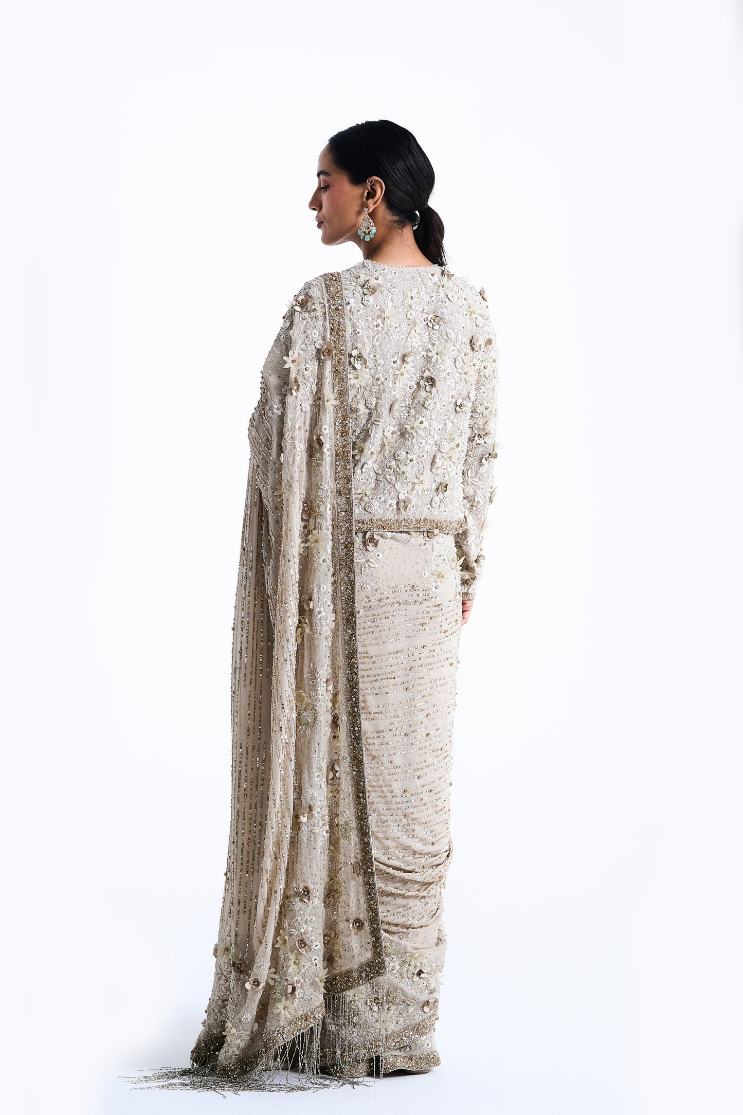 Sari Set in 3D Flower Embroidery