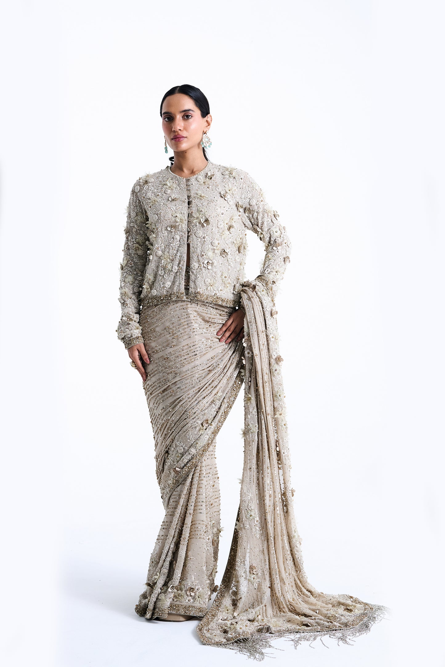 Sari Set in 3D Flower Embroidery