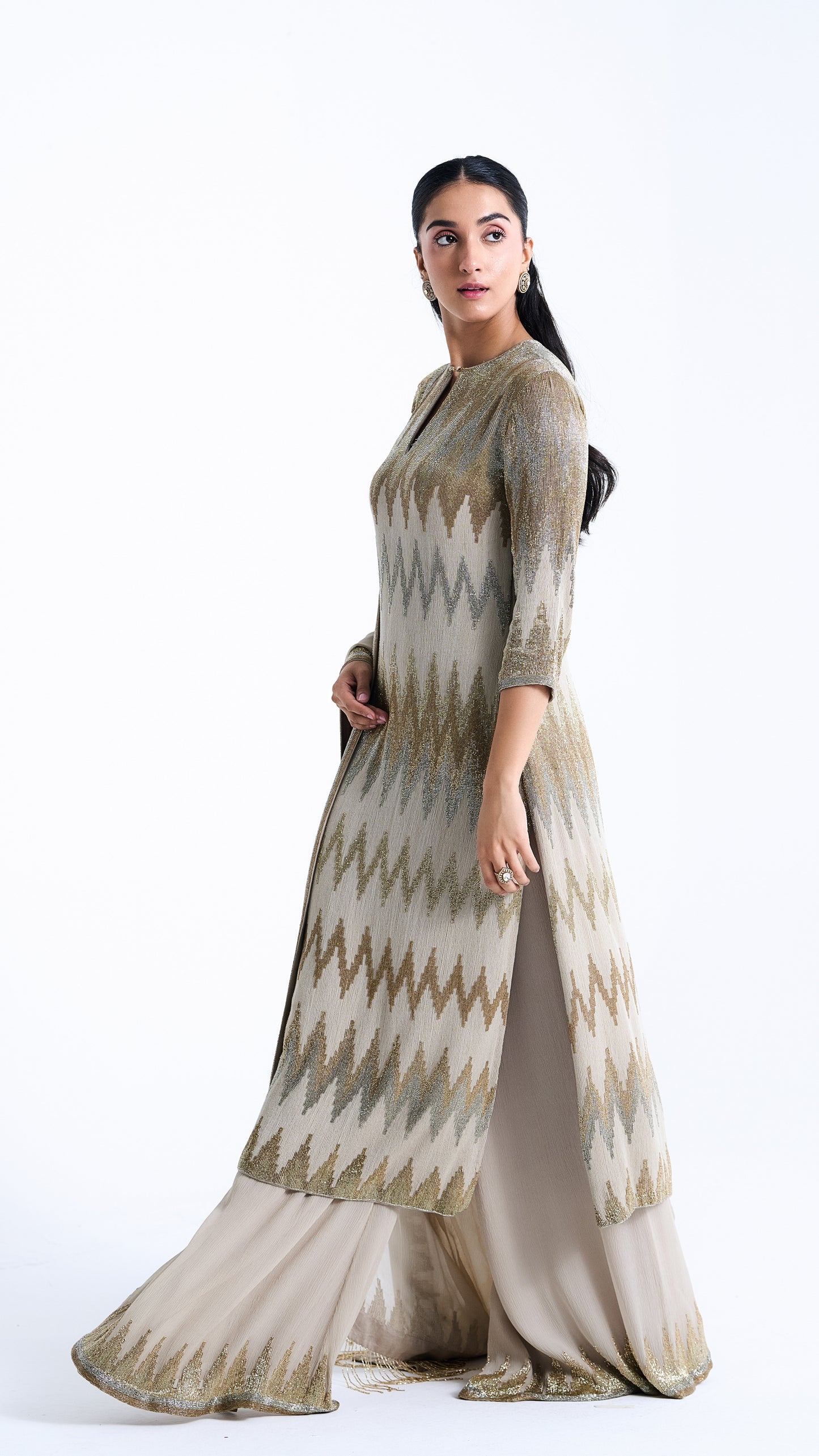 Kurta Set in Zig Zag Cutdana Embroidery