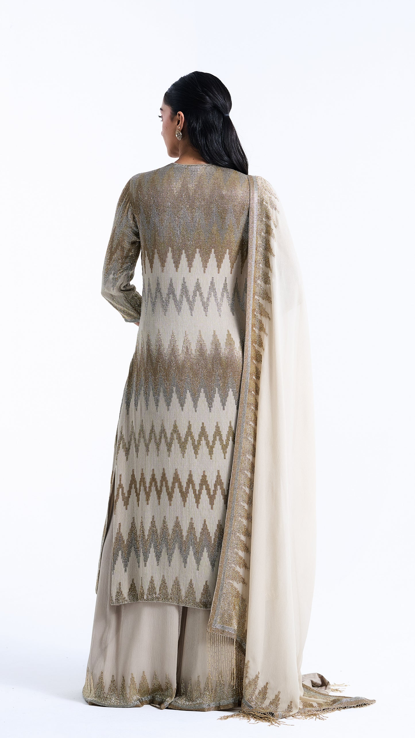 Kurta Set in Zig Zag Cutdana Embroidery