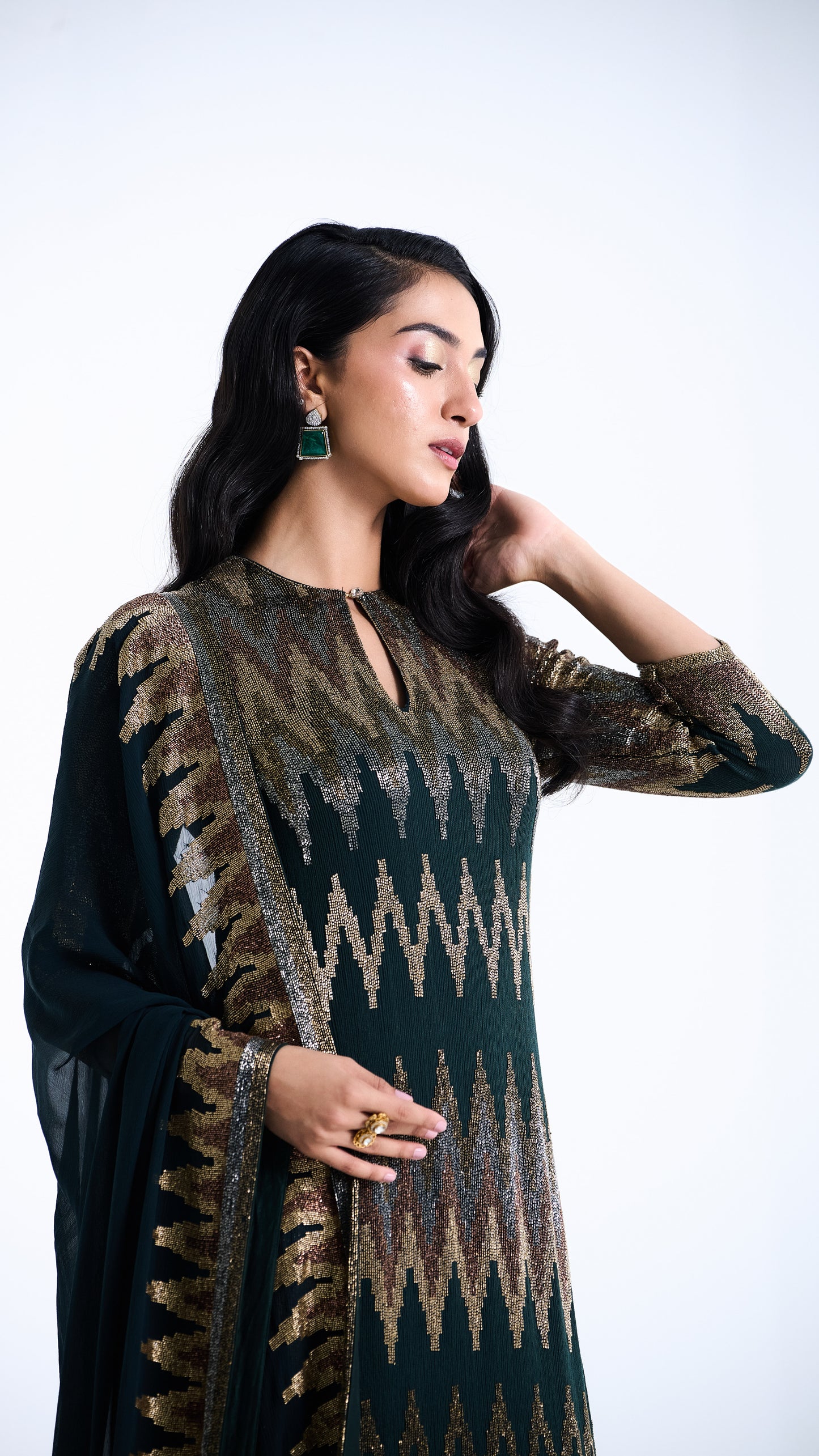 Kurta Set in Zig Zag Cutdana Embroidery
