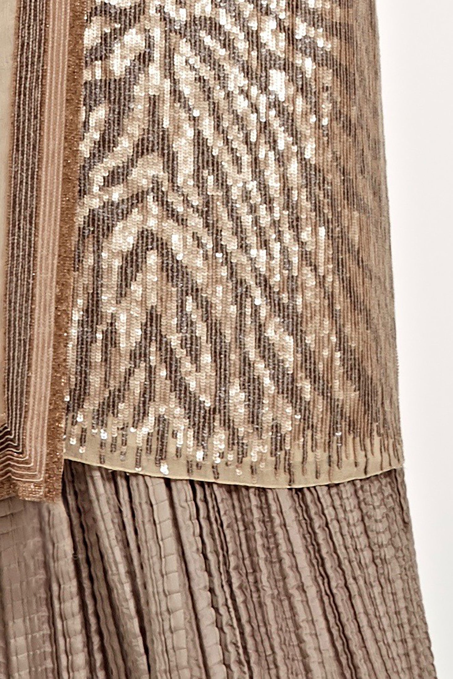 Kurta Set with Metallic Sequins Embroidery