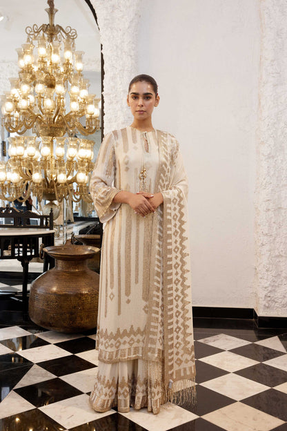 Kurta Set in Ikkat Sheeting gold & silver Sequin embroidery