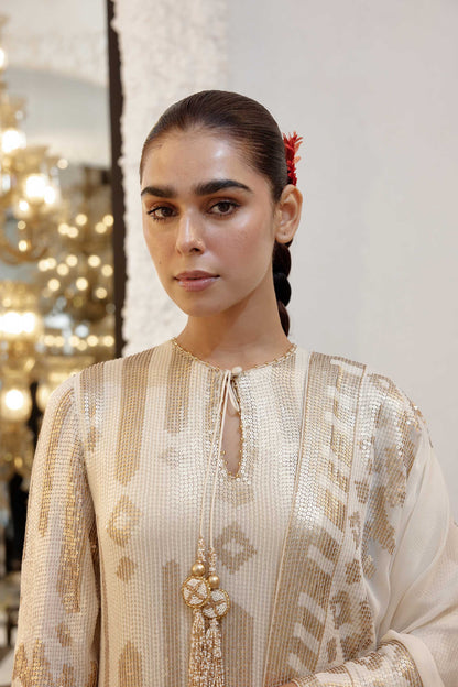 Kurta Set in Ikkat Sheeting gold & silver Sequin embroidery