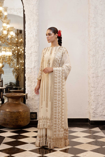 Kurta Set in Ikkat Sheeting gold & silver Sequin embroidery