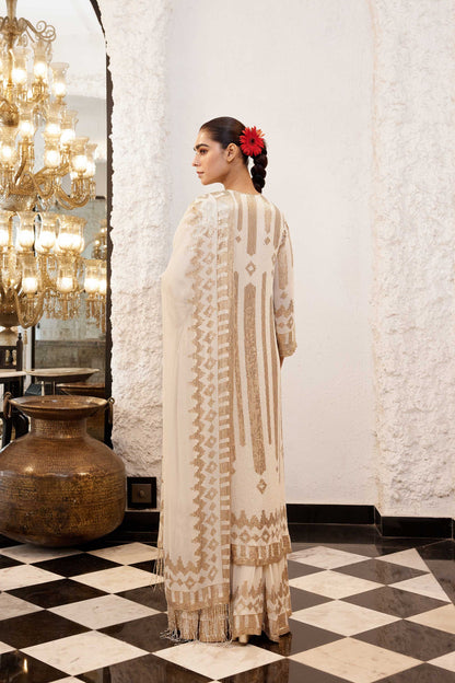 Kurta Set in Ikkat Sheeting gold & silver Sequin embroidery