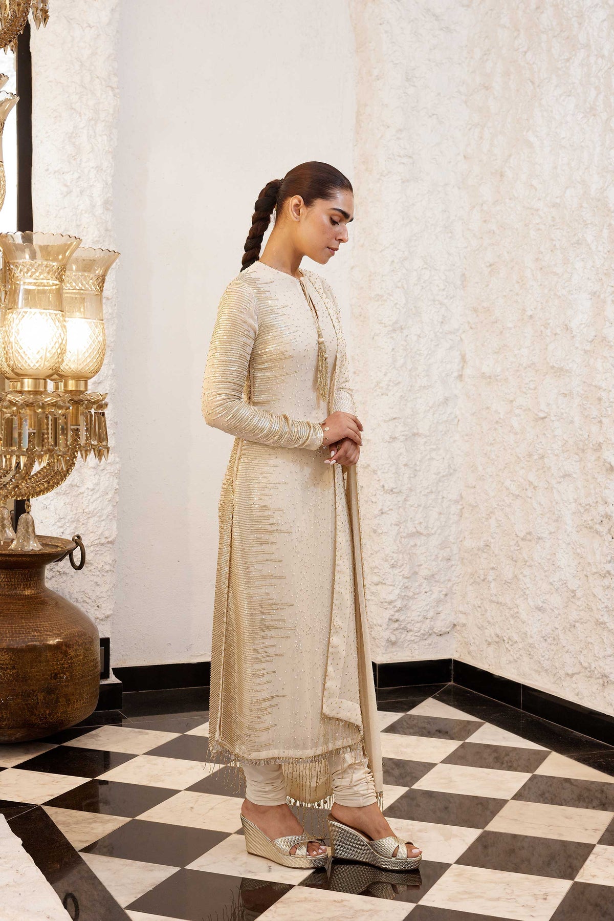 Kurta Set in Side sheeted Sequin Embroidery