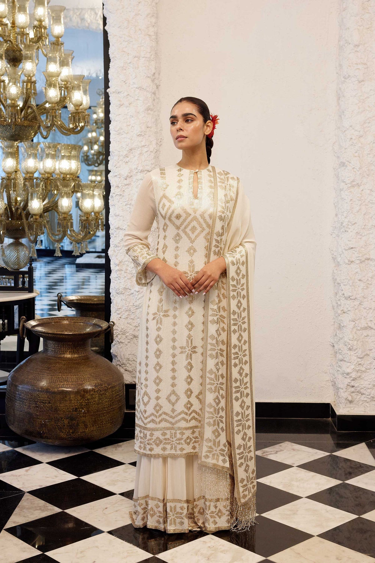 Kurta Set in Ikkat Sheeting gold & silver Sequin embroidery (Copy)
