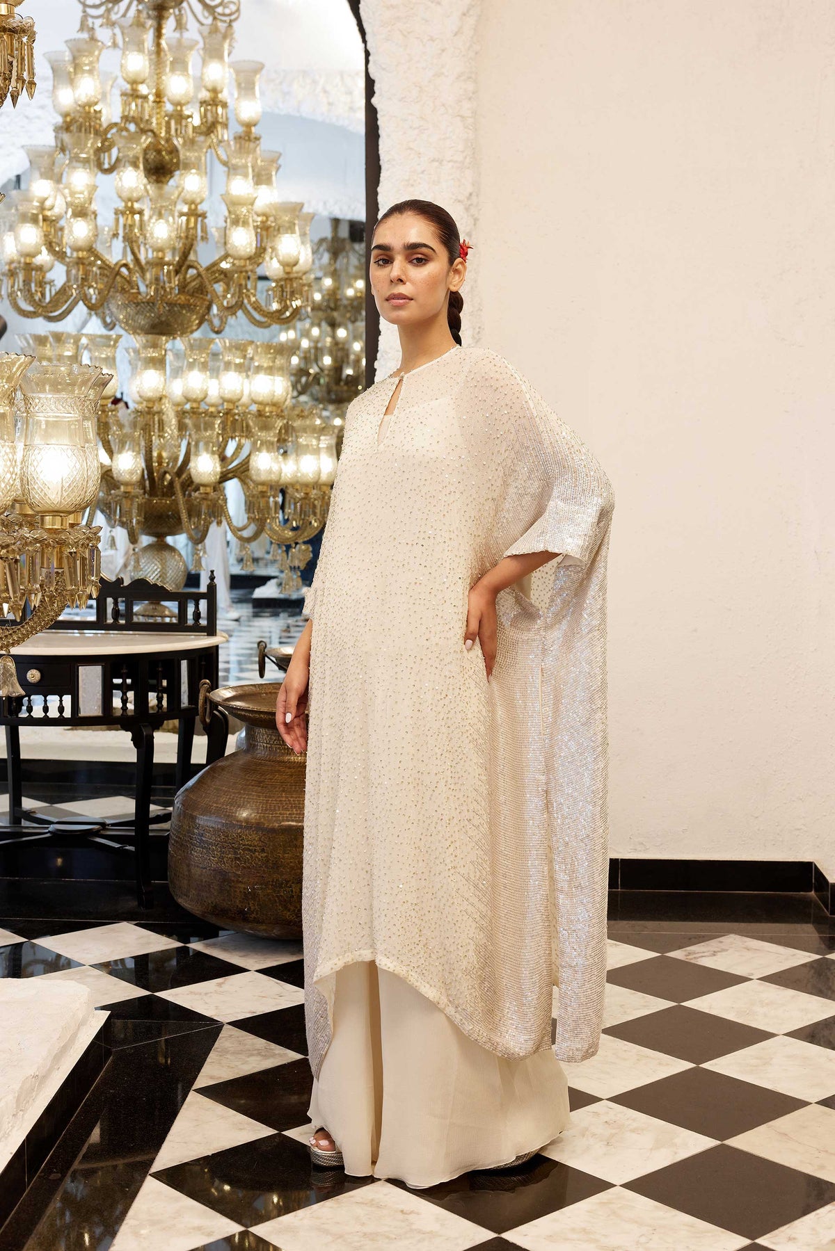 Kaftan Set in Side sheeting sequin embroidery