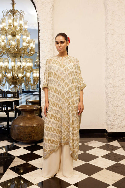 Kaftan Set in Booti Grid gold & silver Sequin Embroidery