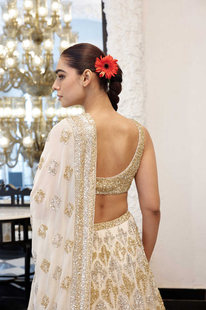 LEHENGA SET in grid motifs gold & silver sequin embroidery