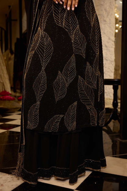 Kurta Set In Intricate Cutdana & Sequin Embroidery
