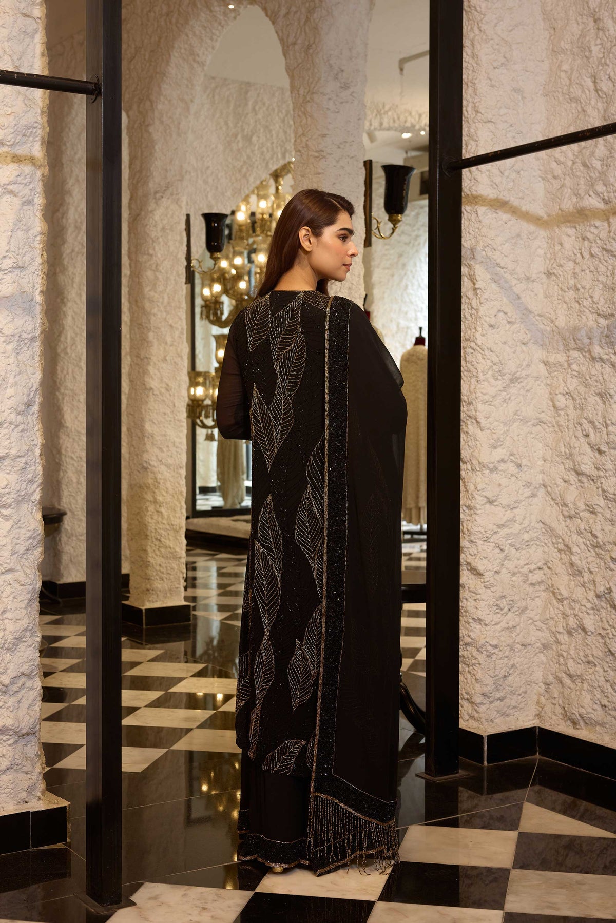 Kurta Set In Intricate Cutdana & Sequin Embroidery