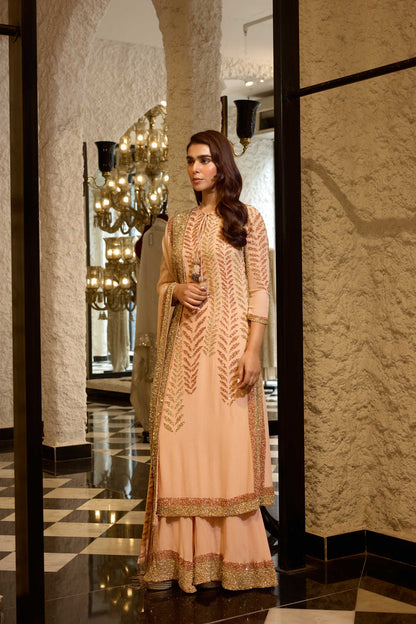 Kurta Set in Leaf Sequin Embroidery