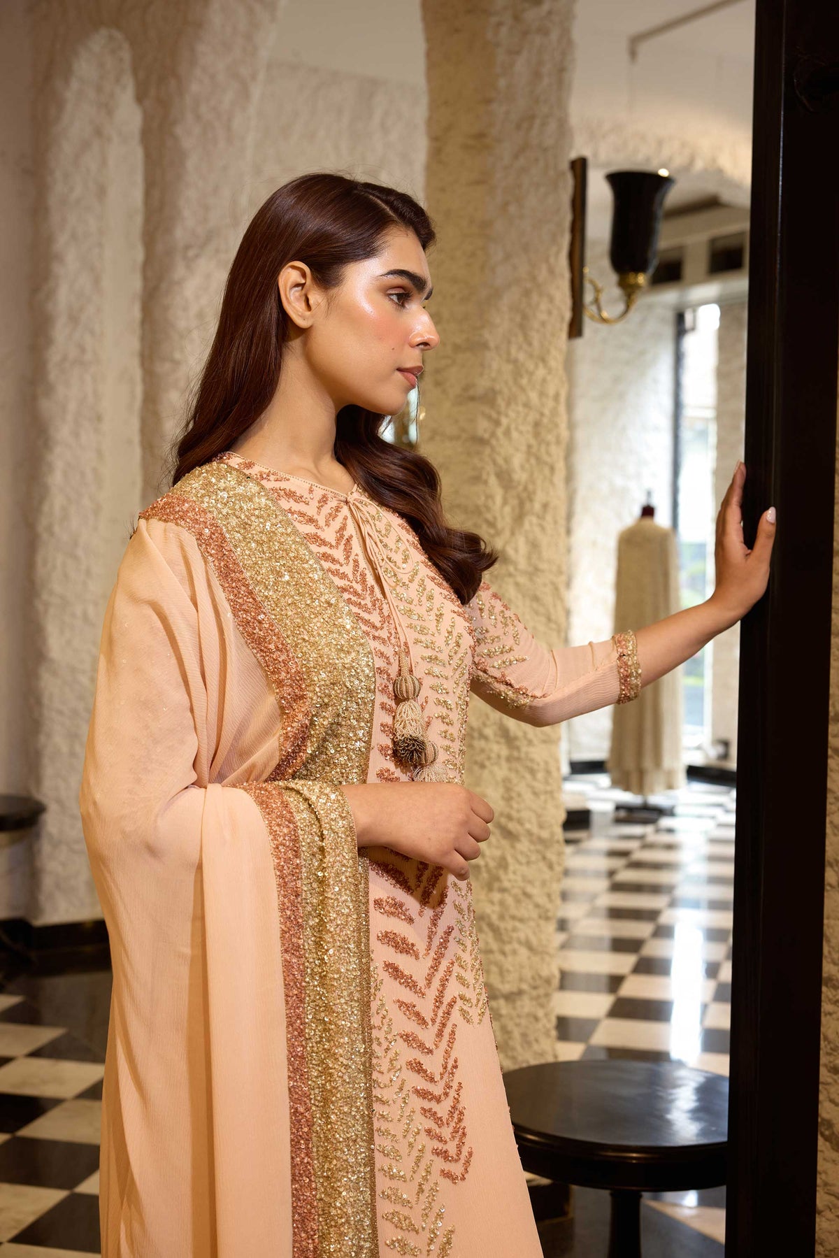 Kurta Set in Leaf Sequin Embroidery