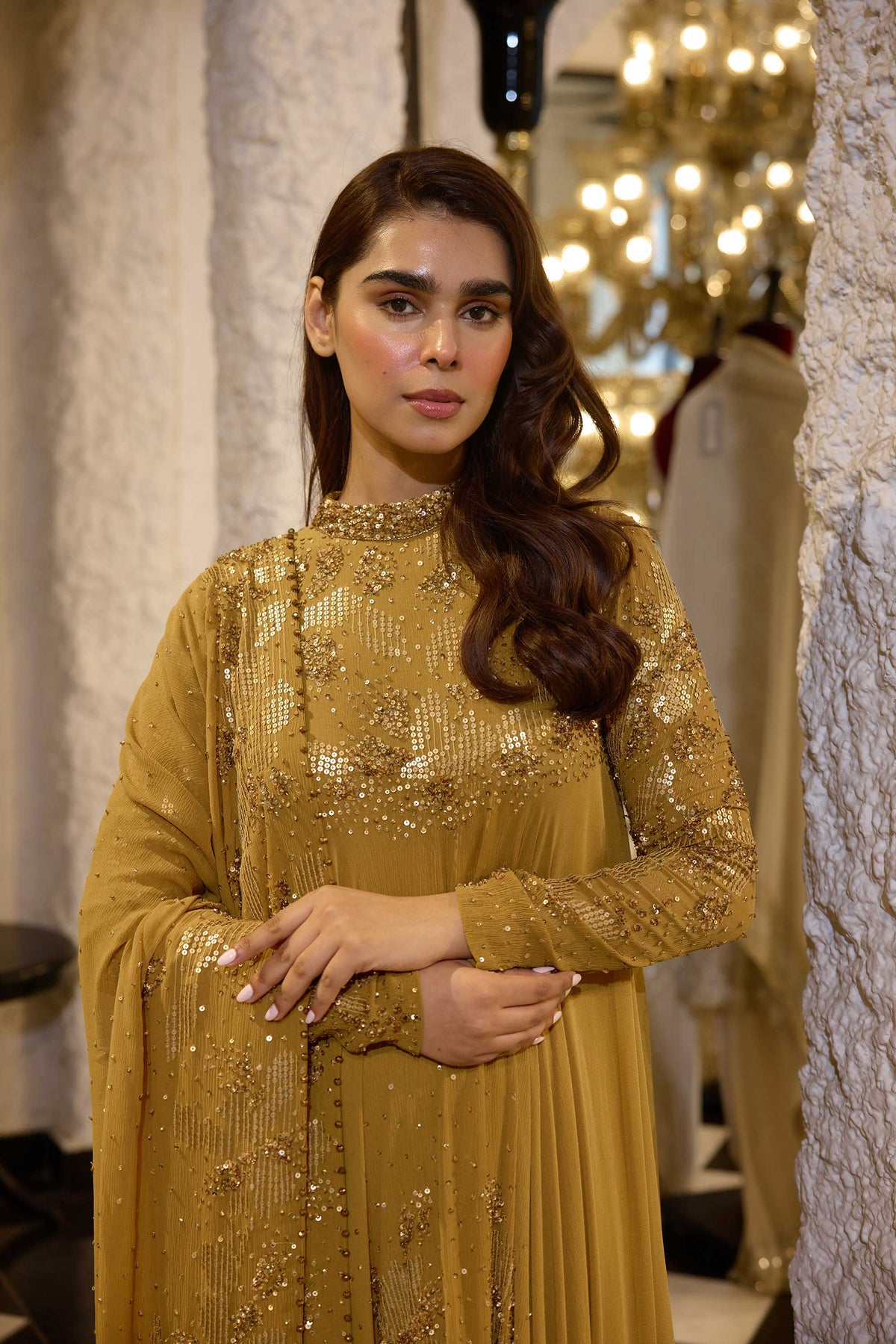 Asymmetric Kurta Set in Floral Sprinkle Sequin Embroidery (Copy)
