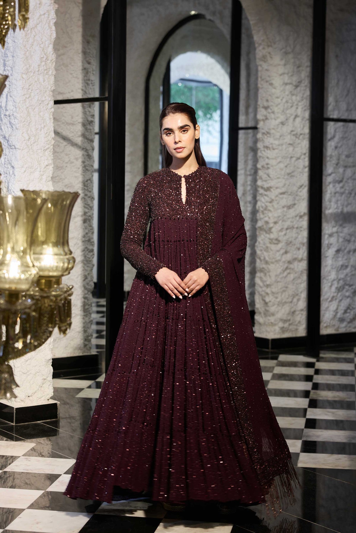 Kurta Set in tonął sequin sprinkle embroidery