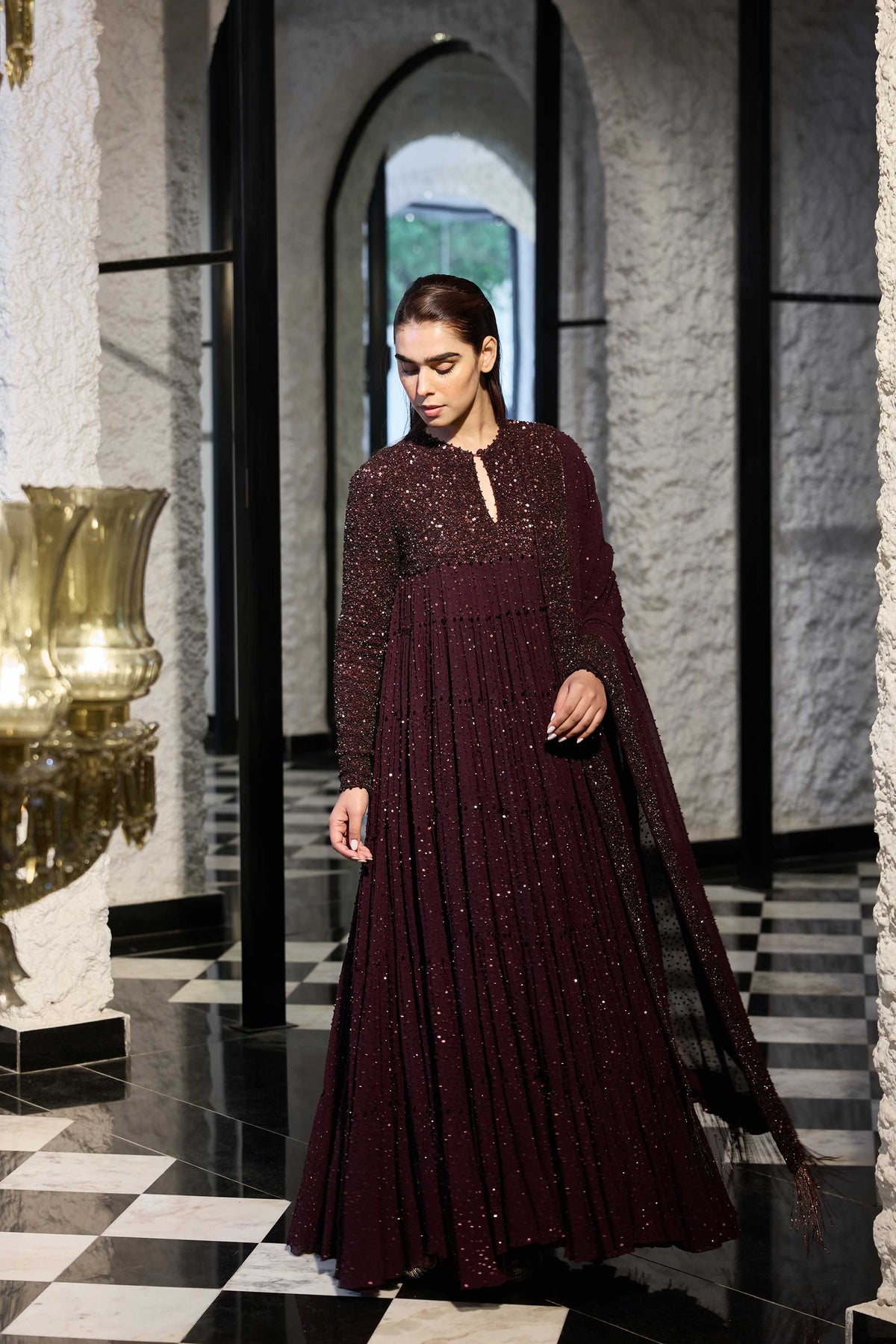 Kurta Set in tonął sequin sprinkle embroidery