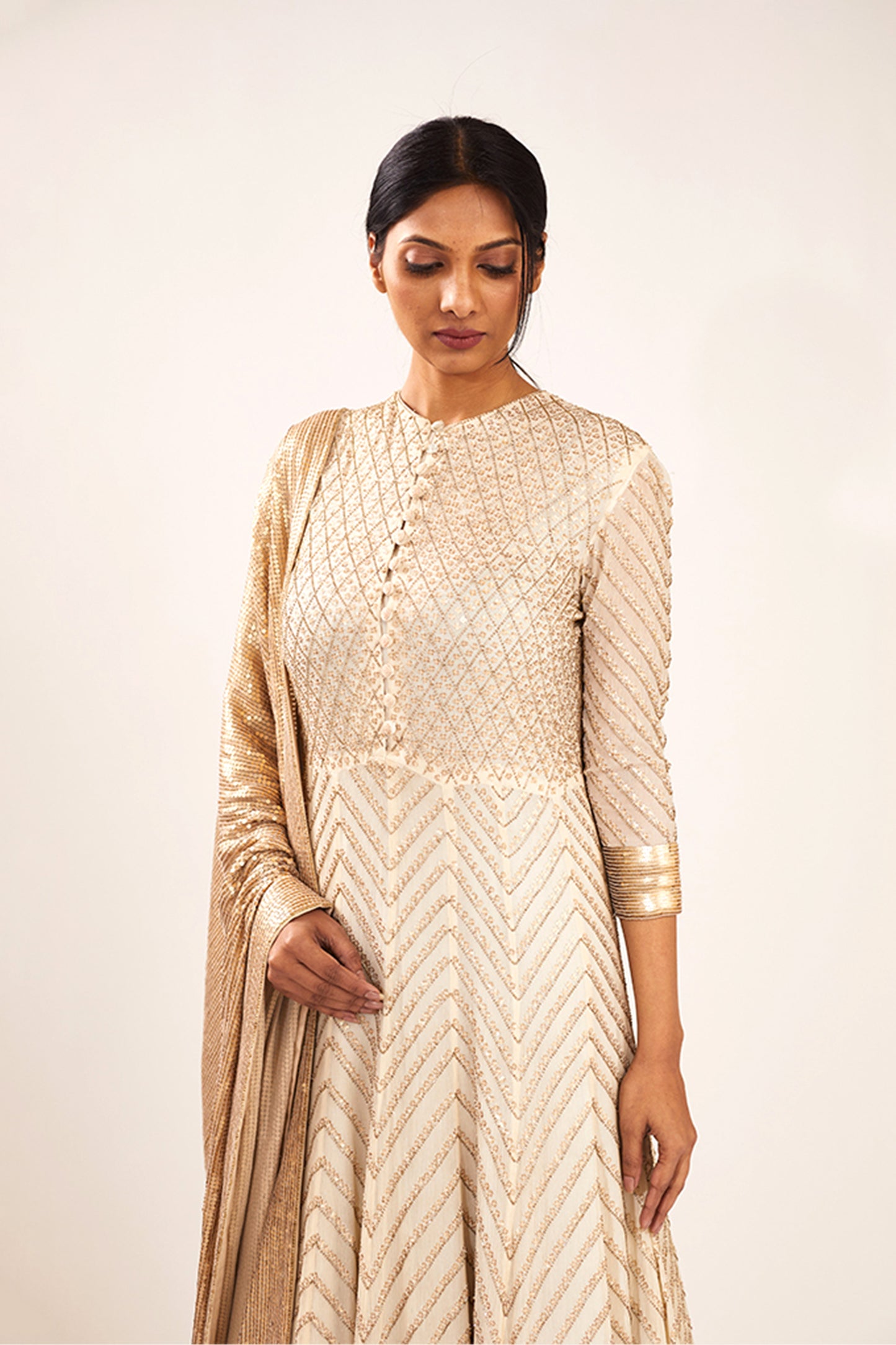 Anarkali Kurta Set in Gołd Sequin Embroidery