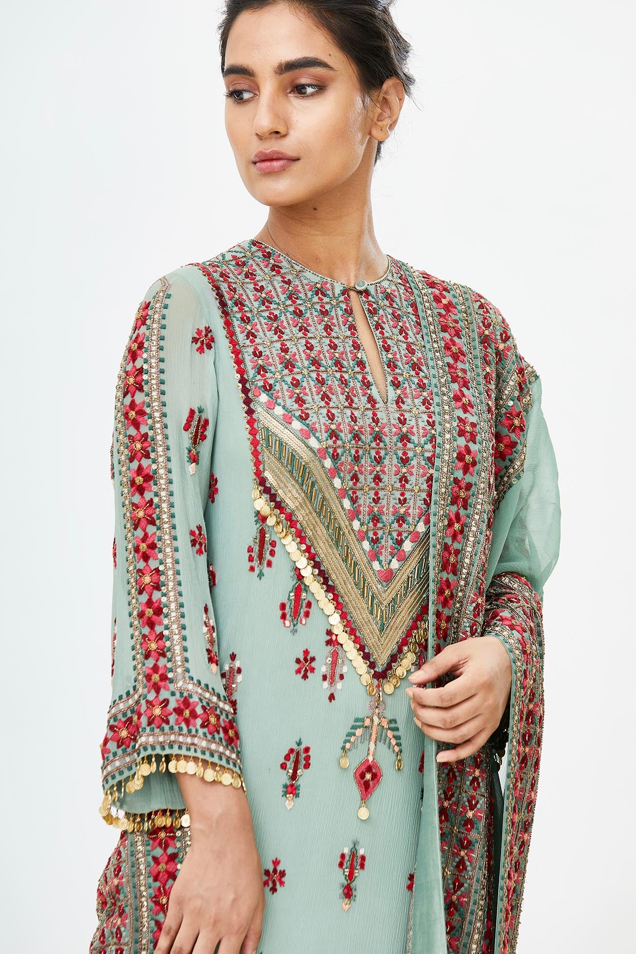 Kurta Set in Tribal Thread Embroidery