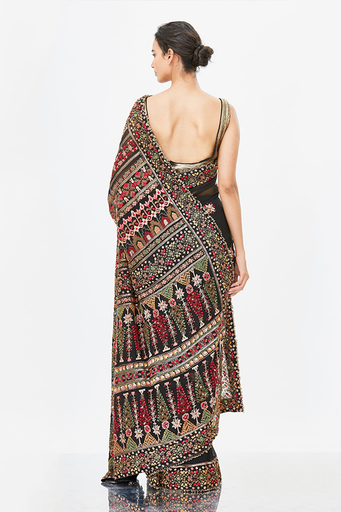 Sari Set with Tribal Thread embroidery.