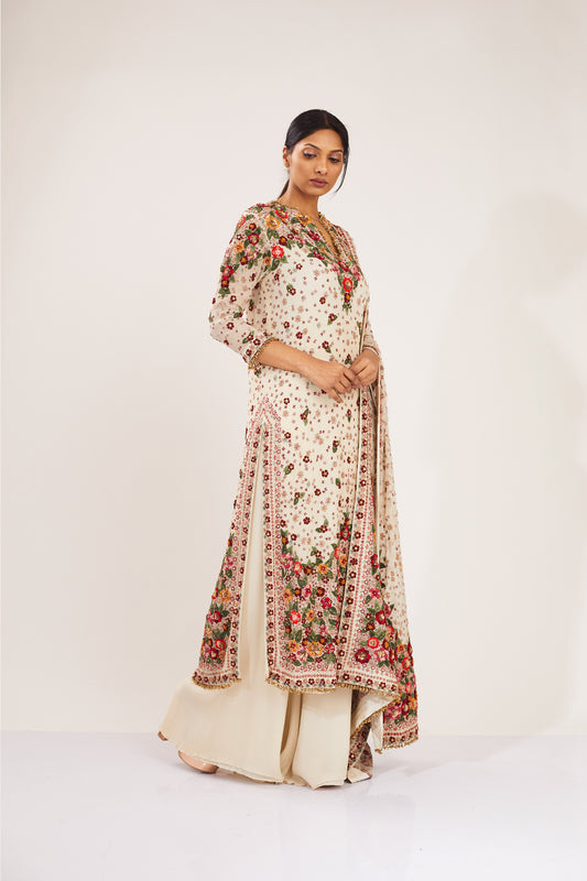 Kurta Set in Floral Multi Thread Embroidery