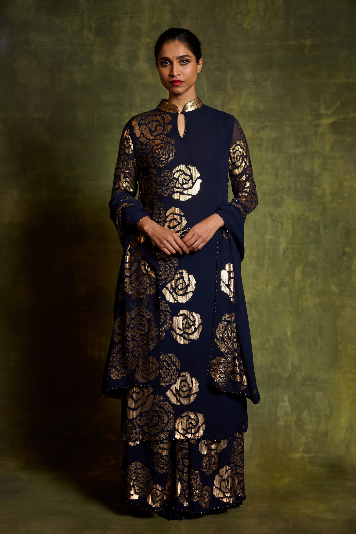 Kurta Set in Rose Sequin Embroidery